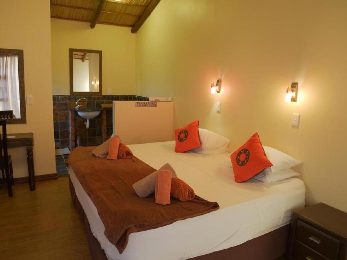 Nghunghwa Lodge Vila Praia Do Bilene Екстериор снимка