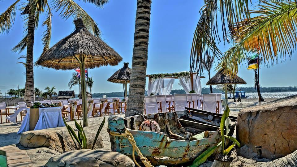 Nghunghwa Lodge Vila Praia Do Bilene Екстериор снимка