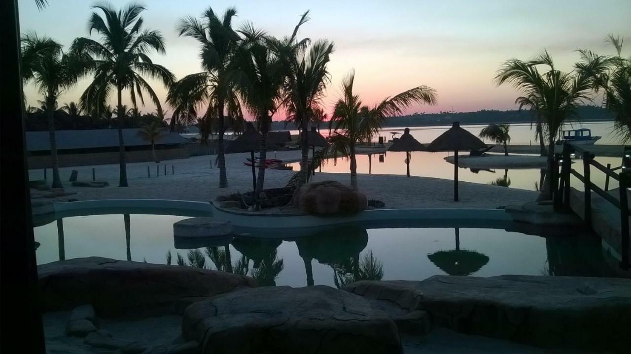 Nghunghwa Lodge Vila Praia Do Bilene Екстериор снимка